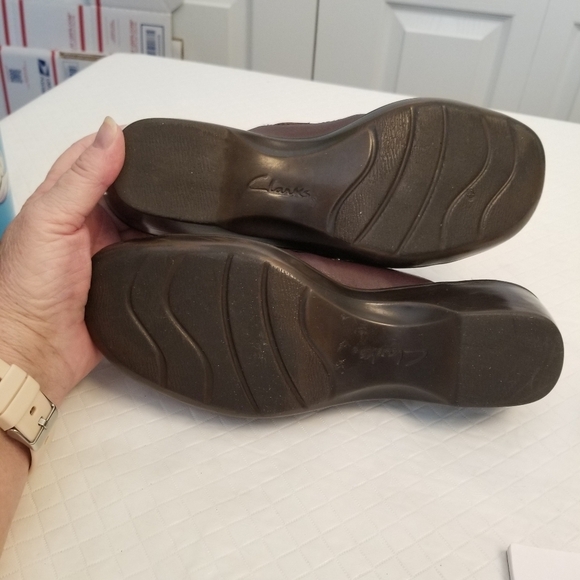 Women’s Clark’s Bendables Brown Leather Slip On Clogs 7.5M - Picture 5 of 6